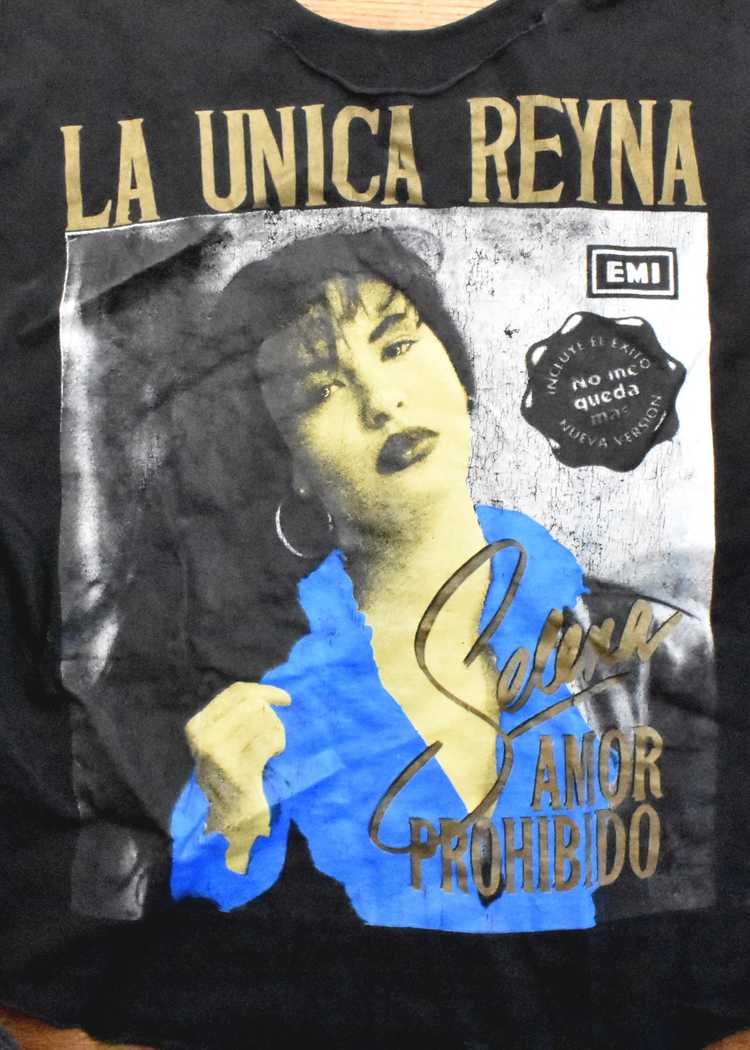Vintage Thrashed Selena T-Shirt, Selena Queen of … - image 2