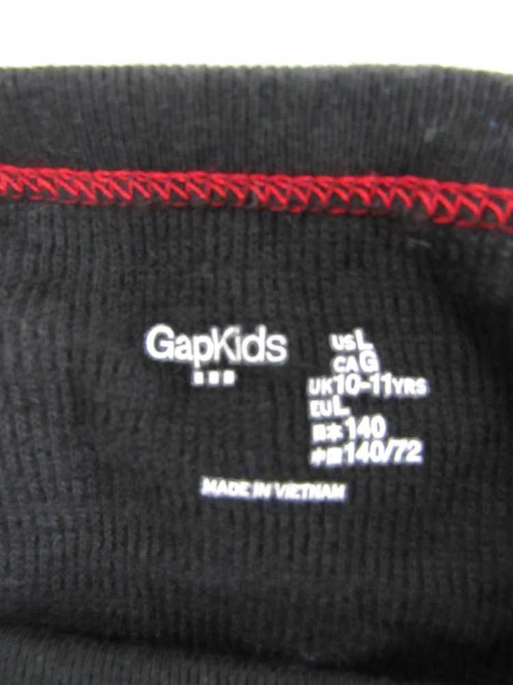 Gap Basic Tee - image 3