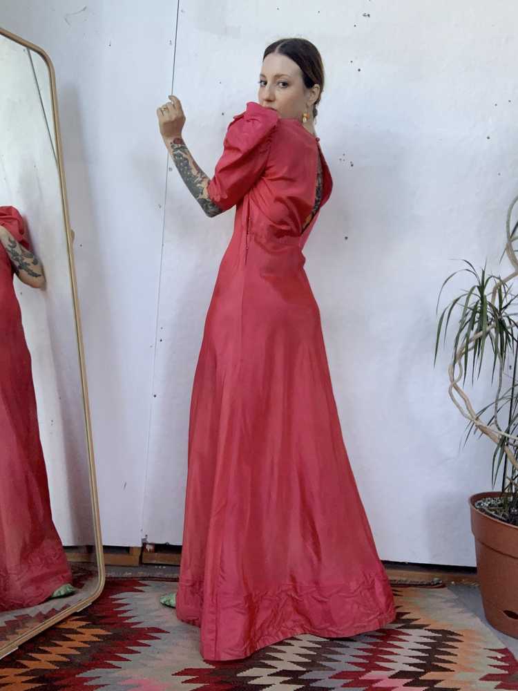 1930s Taffeta Quilted Gown - image 10