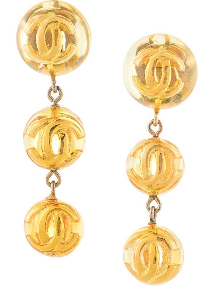 CHANEL Pre-Owned 1990s CC dangling clip-on earrin… - image 1
