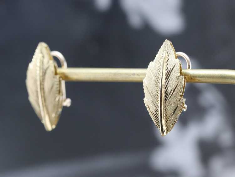 Vintage Gold Leaf Stud Earrings - image 9