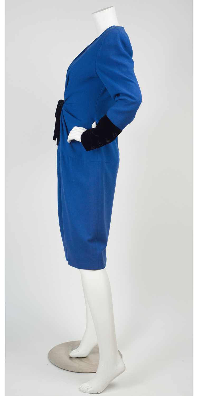 Valentino 1980s Blue Wool Crepe & Black Velvet Ev… - image 4