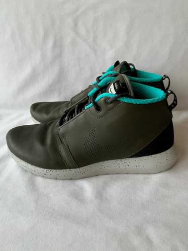 Nike Nike Rosherun sneakerboot size 8.5 euro 42