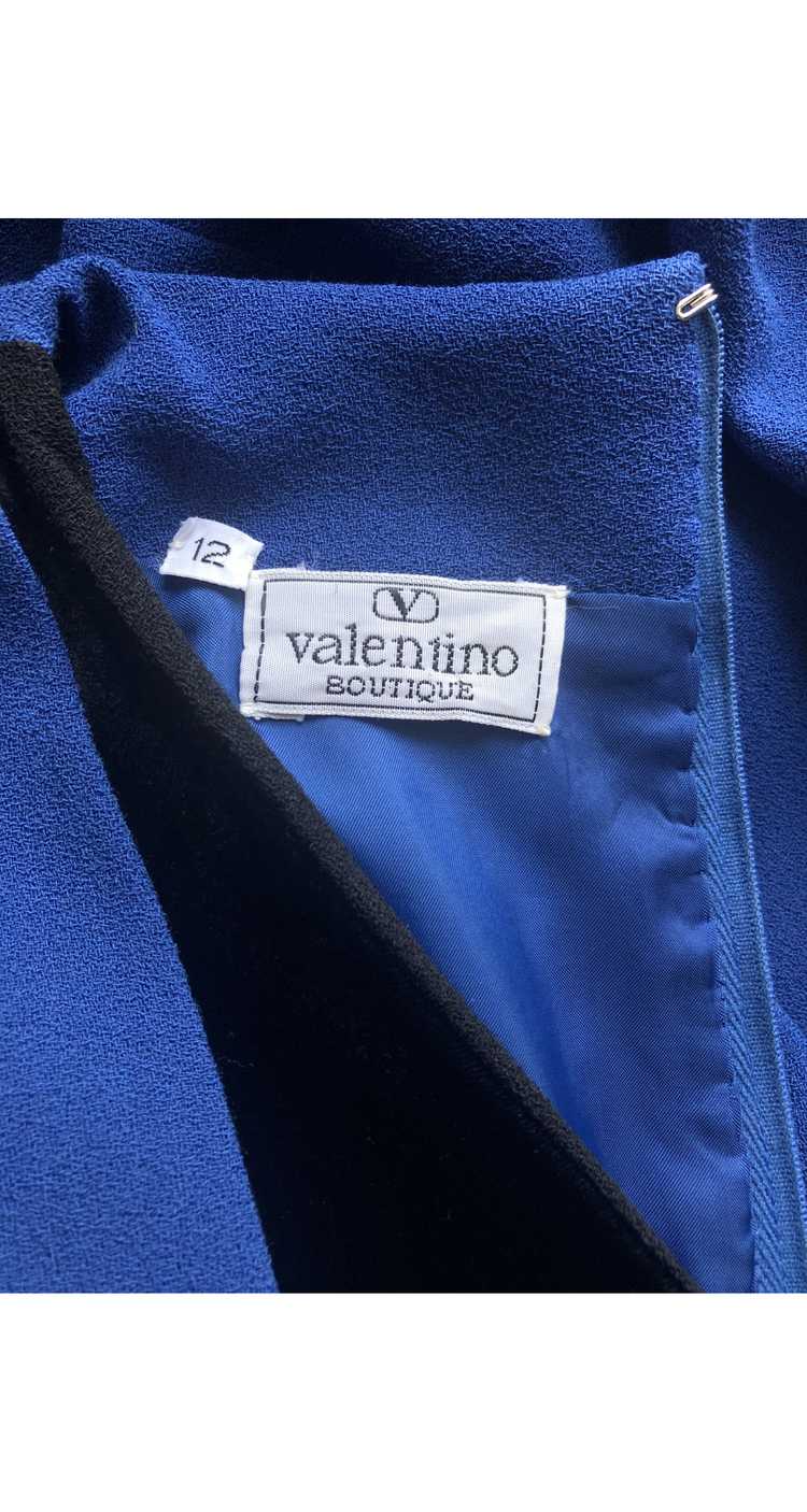 Valentino 1980s Blue Wool Crepe & Black Velvet Ev… - image 6