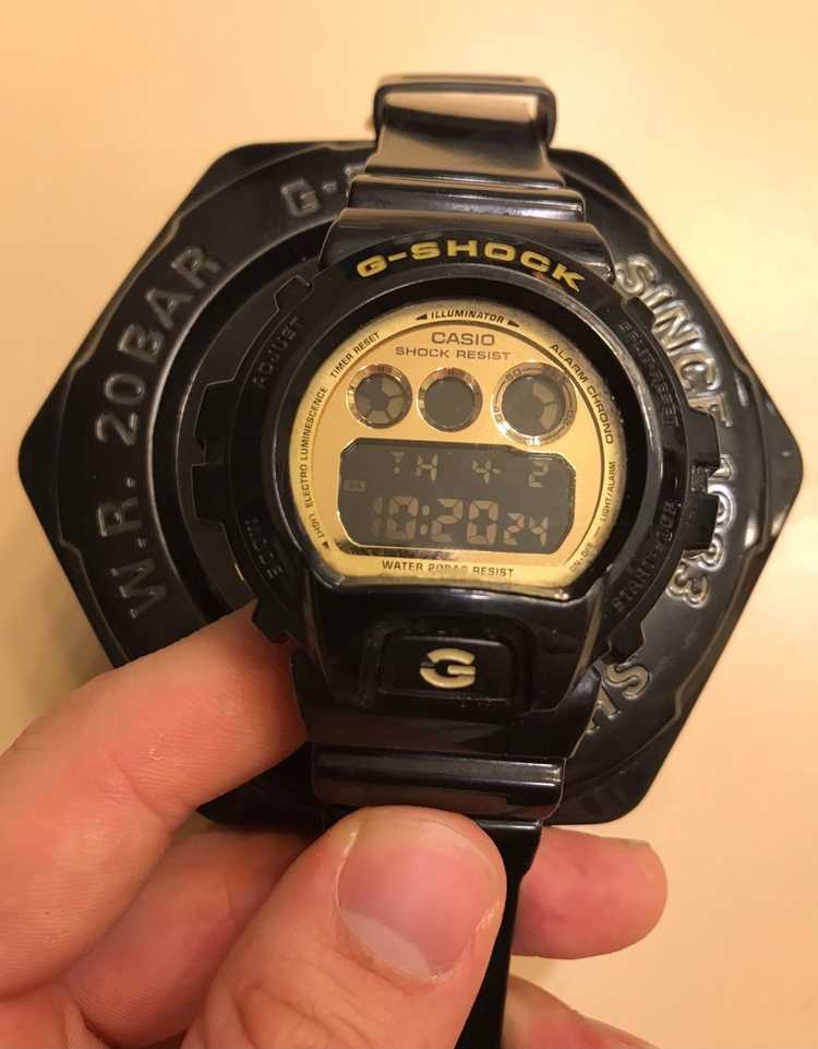 G Shock G shock DW6900CB1 - image 1