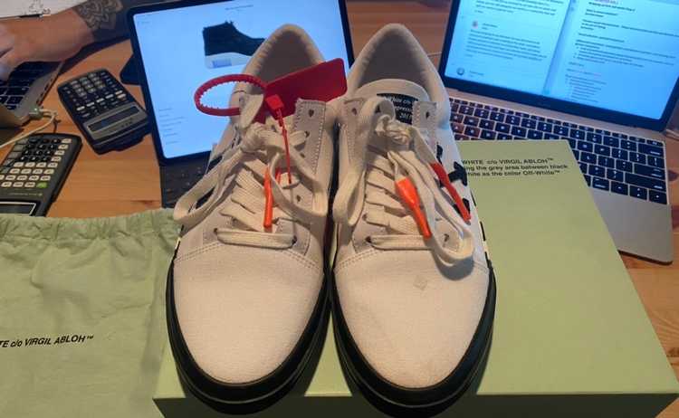 Off-White Vulc Low Top Off-White (updated strips) - image 3