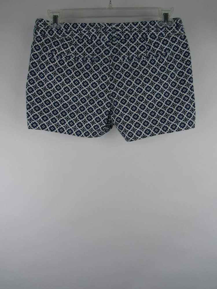 Gap Khakis & Chinos Shorts - image 2