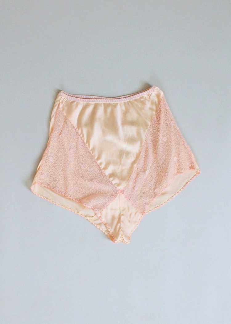 Vintage 1930s Peach Silk and Soutache Lace Panties - Gem