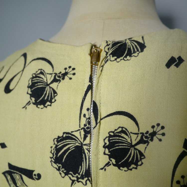 40s BLACK AND YELLOW NOVELTY LADY AND MUSIC SCROL… - image 13