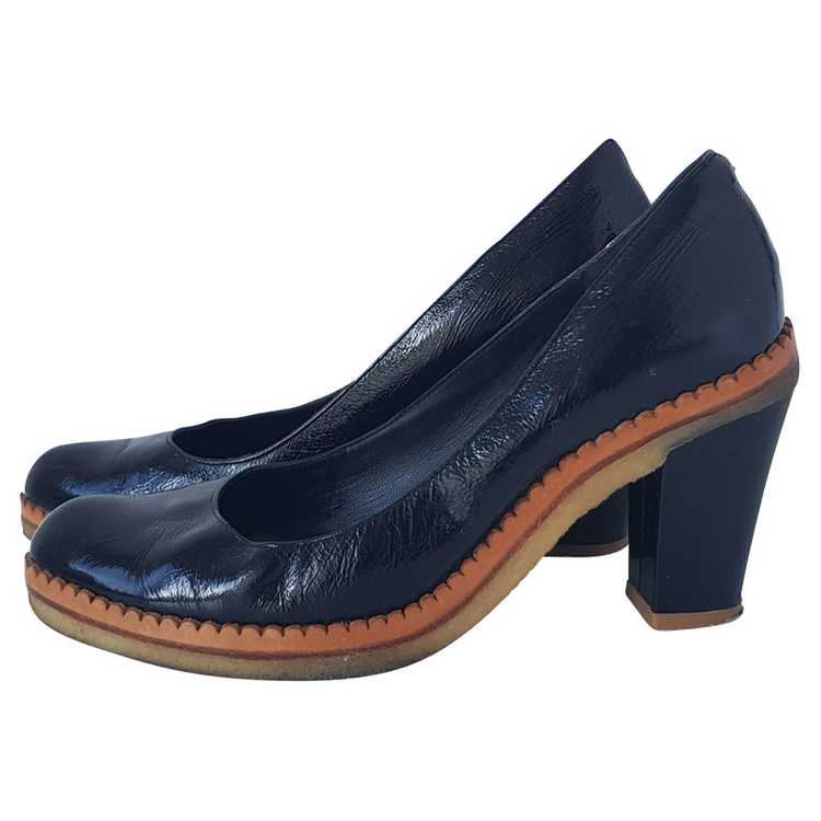Kenzo Pumps/Peeptoes Patent leather in Black - image 1
