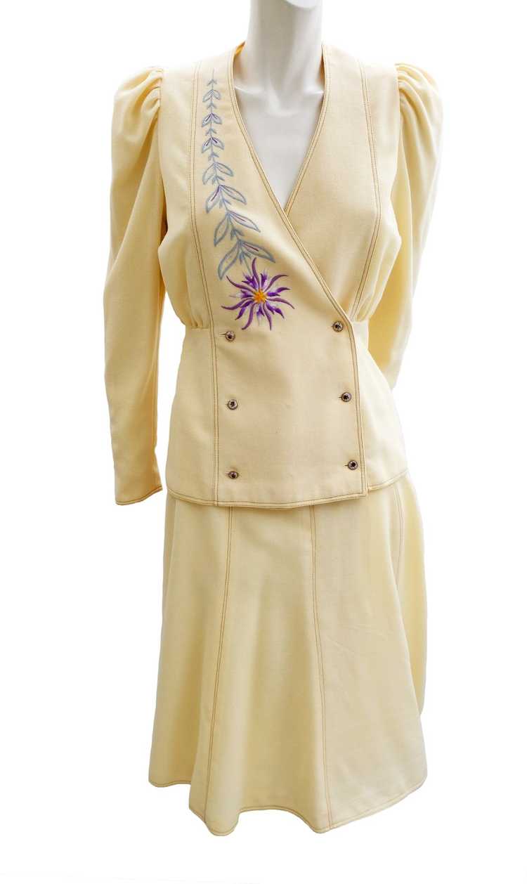 Bill Gibb Vintage Skirt Suit in Cream Wool Crepe … - image 1