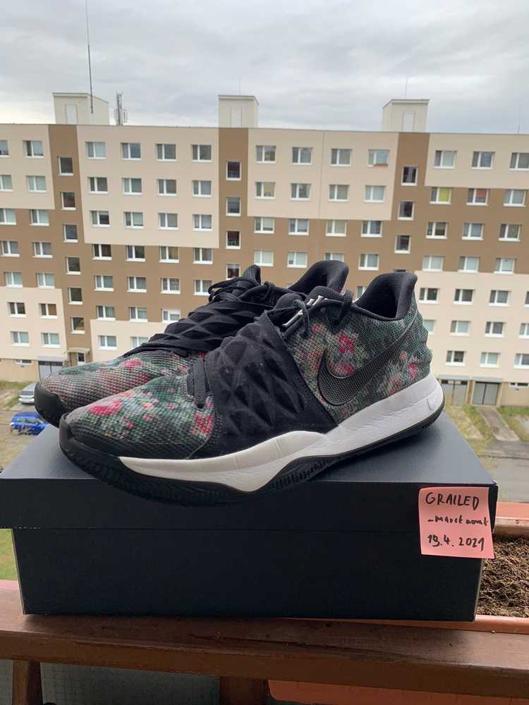 kyrie floral low