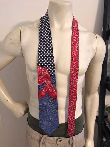 Tommy Hilfiger Denim, Stars, Bandana & Paisley tie