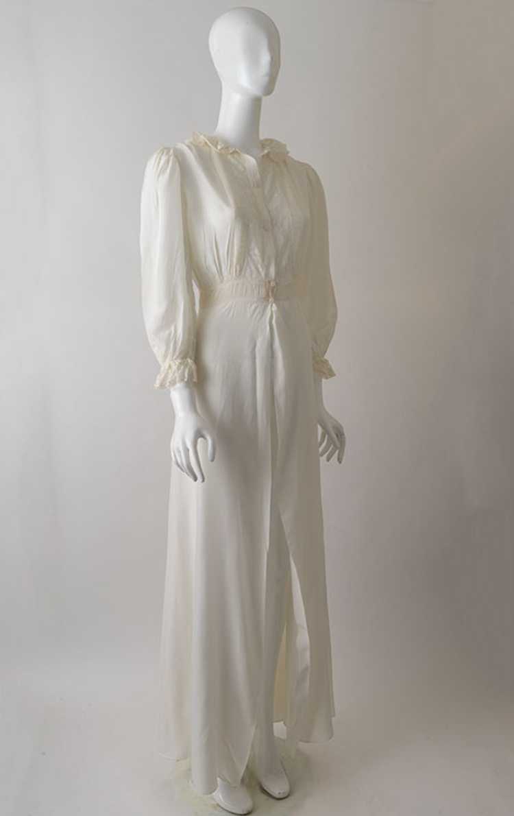 Late 1930s to Early 1940s Vintage Dressing Gown or Hostess Dress Small   Belle à Coeur Treasure Trove