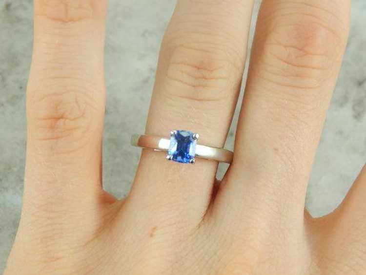 Contemporary Sapphire and White Gold Engagement R… - image 4