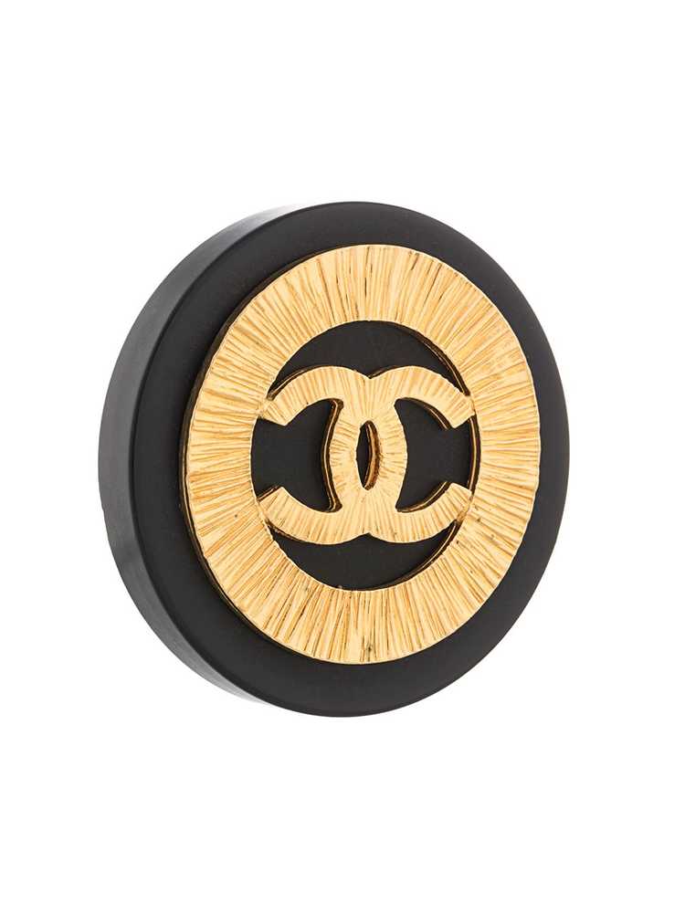 CHANEL Pre-Owned 1990s CC button clip-on earrings… - image 3