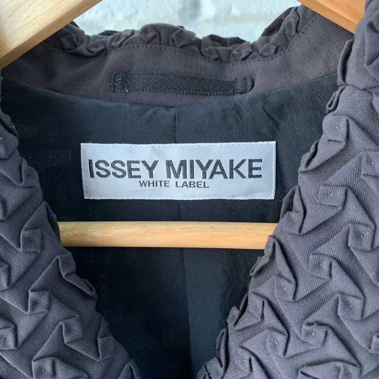 Issey Miyake Issey Miyake White Label Jacket - image 6