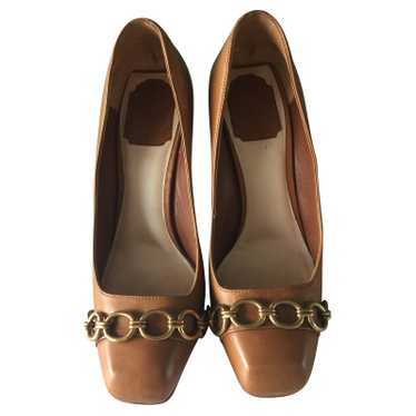 Christian Dior Pumps/Peeptoes Leather in Ochre - image 1