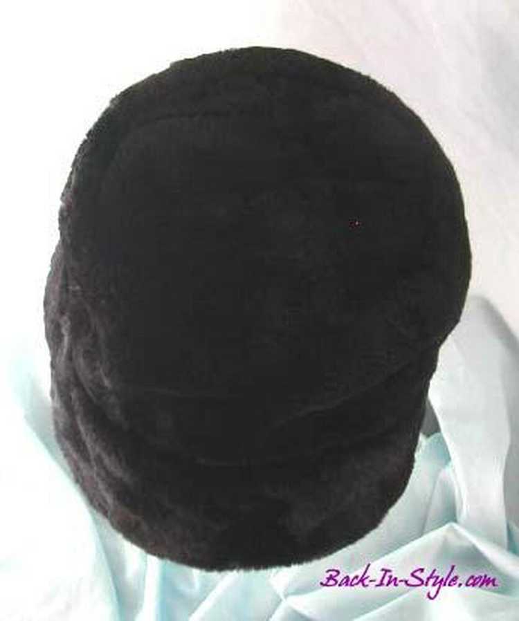 Black Fur Bucket Hat - image 6