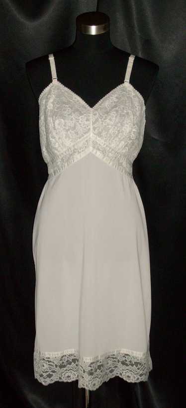Vintage 1960 Movie Star Full Slip White with ecru lace NEW NOS