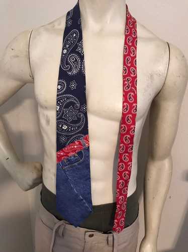 Tommy Hilfiger Paisley Bandana Denim Tie Silk