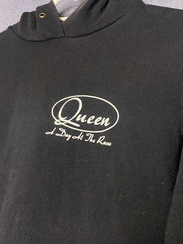 Queen Tour Tee × Vintage Queen a day at the races… - image 3