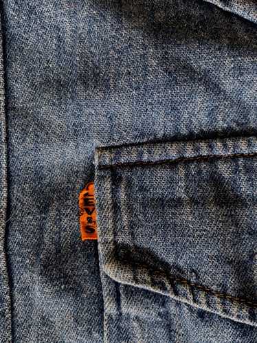 Orange levis tag best sale