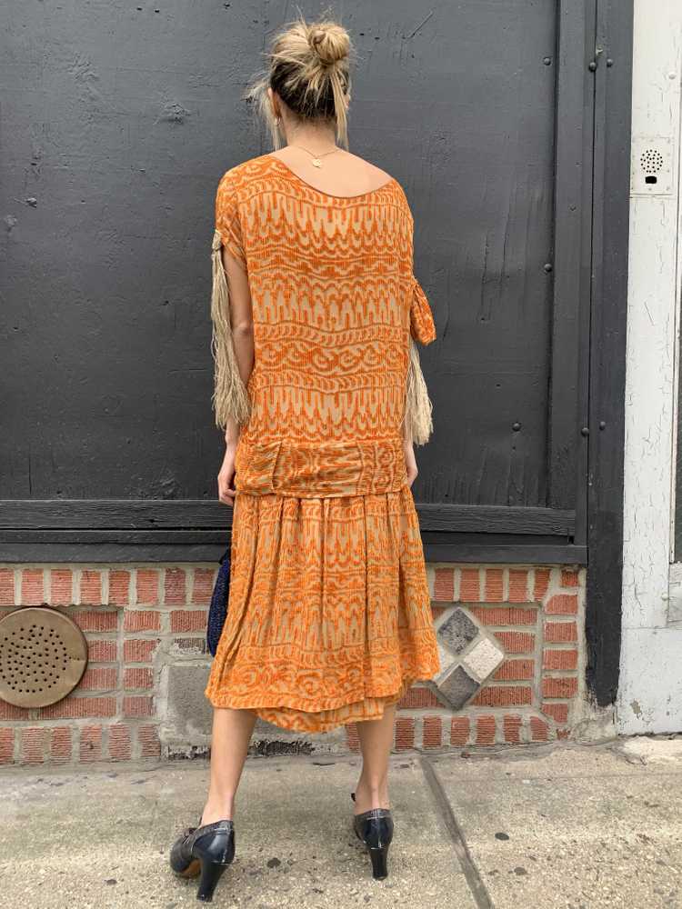 1920’s Burnt Orange Velvet Silk Dress with Tassels - image 4