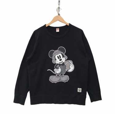 uniqlo mickey mouse sweater