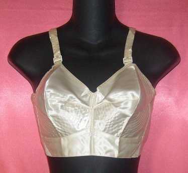 NOS Vtg 50s-60s Pin Up Cone Circle Stitch Bullet Bra 32A 32 A Oldstock US  Made