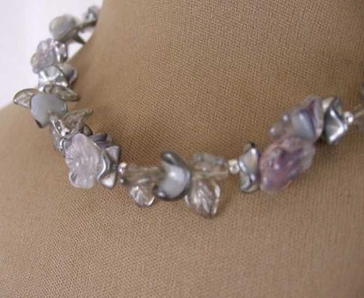 Vintage 1950s Silver Flower Necklace - image 3