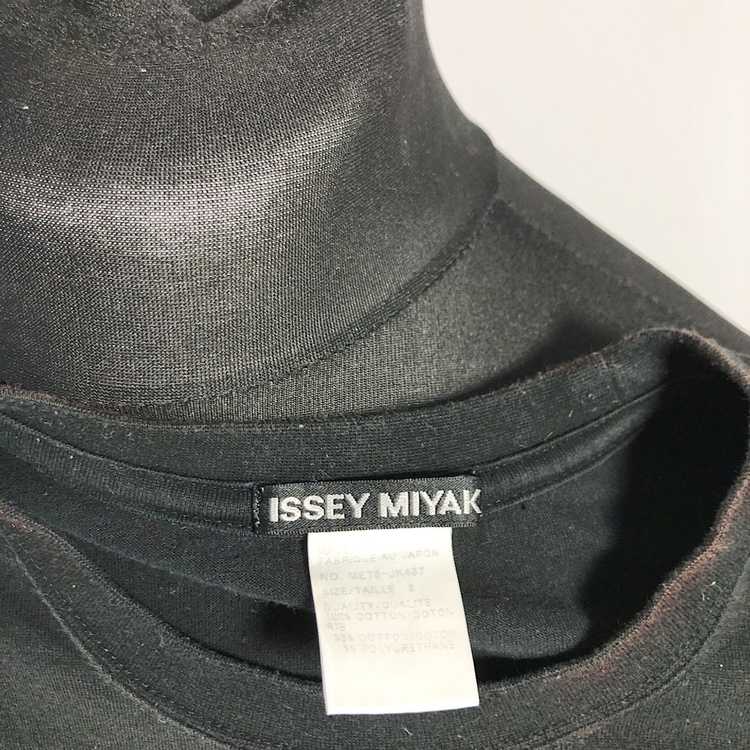 Issey Miyake Issey Miyake SS07 Track T Shirt - Gem