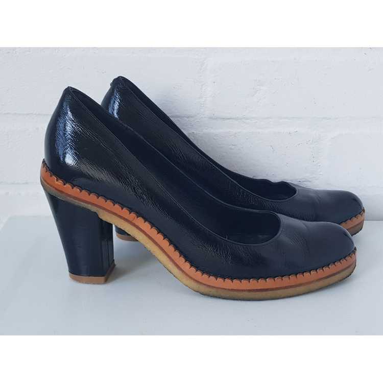 Kenzo Pumps/Peeptoes Patent leather in Black - image 3