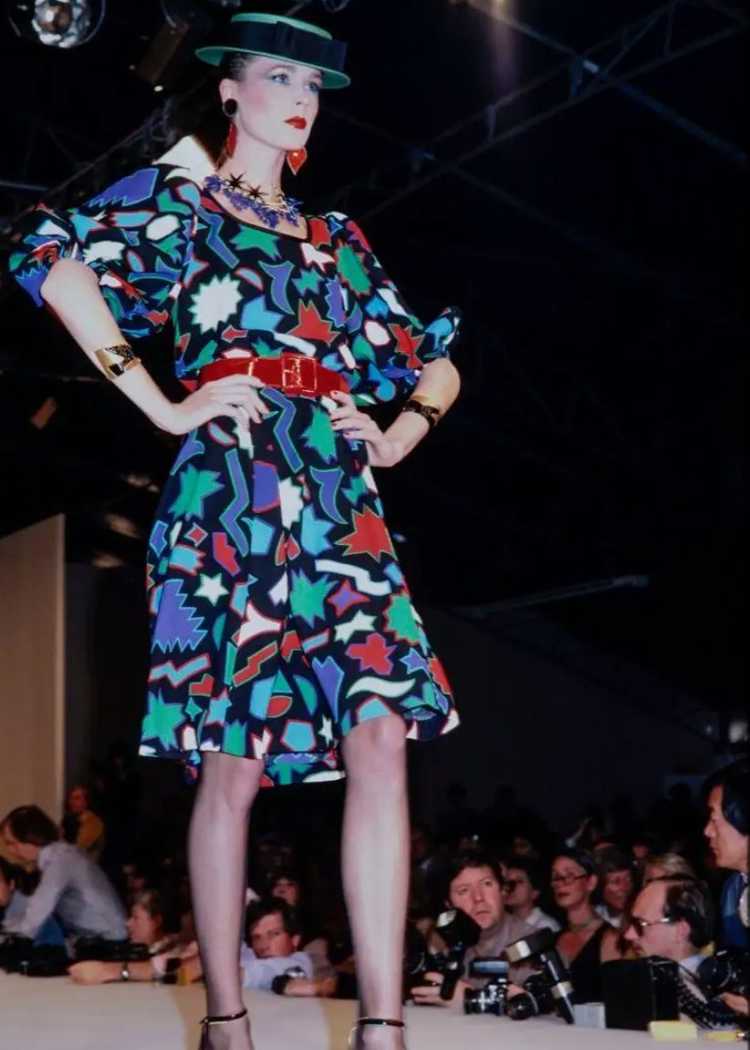 Vintage 1980s YSL Graphic Shapes Silk Dress - image 7