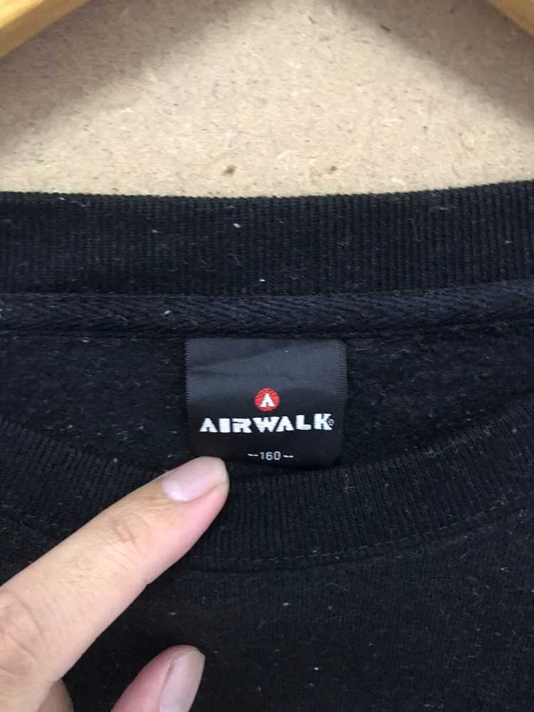 Airwalk × Streetwear Airwalk Sweatshirt Small Logo - image 4