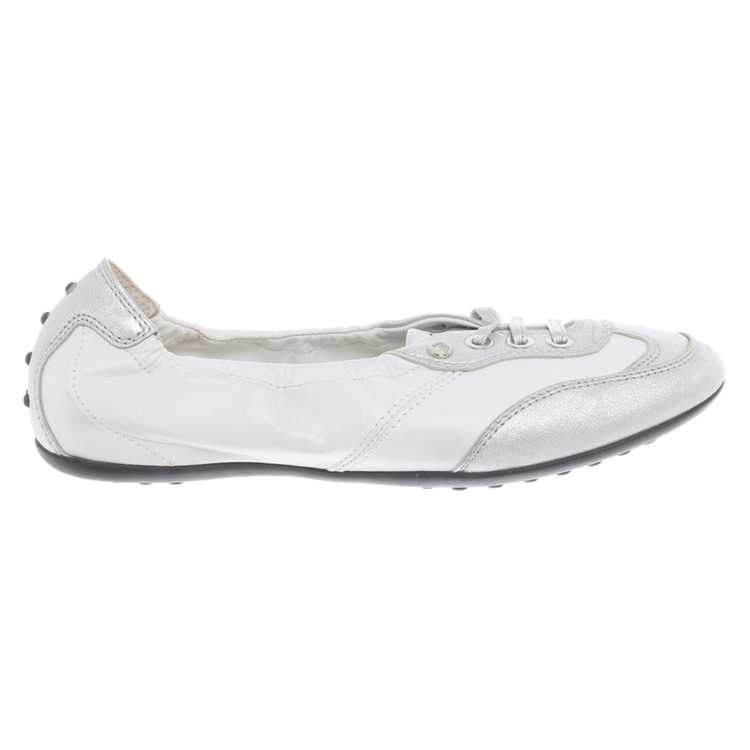 Tod's Slippers/Ballerinas Leather in White - image 2