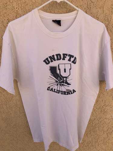 Undefeated x La Kings Official Short Sleeve Tee Medium / Purple