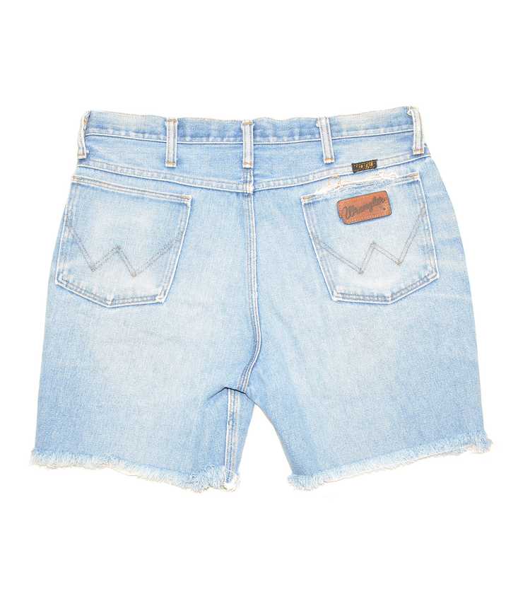 Perfectly Faded Wrangler Shorts 34" - image 2
