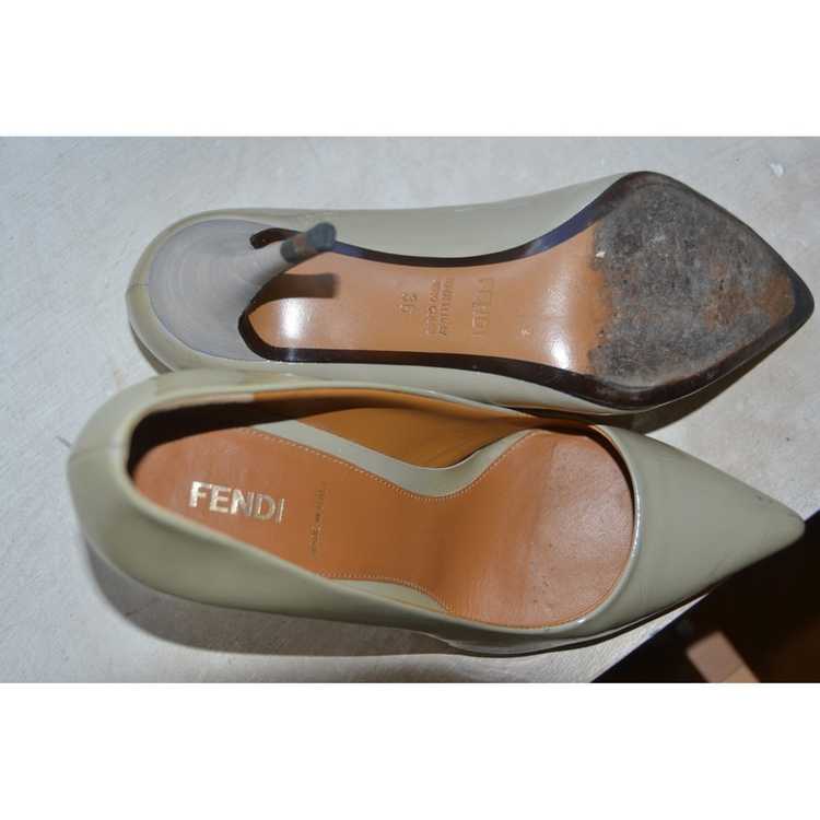 Fendi Pumps/Peeptoes Patent leather in Taupe - image 4