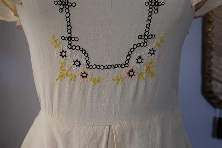 1930s Floral Embroidered Silk Dress - image 10