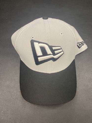Hats × New Era × Rare New Era 39Thirty Logo Flexf… - image 1
