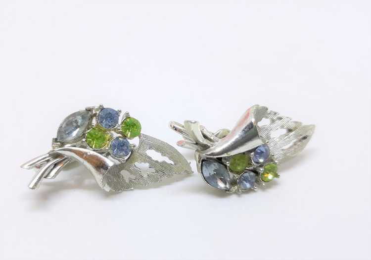 Coro Silver Blue and Green Clip-on Earrings - 196… - image 5